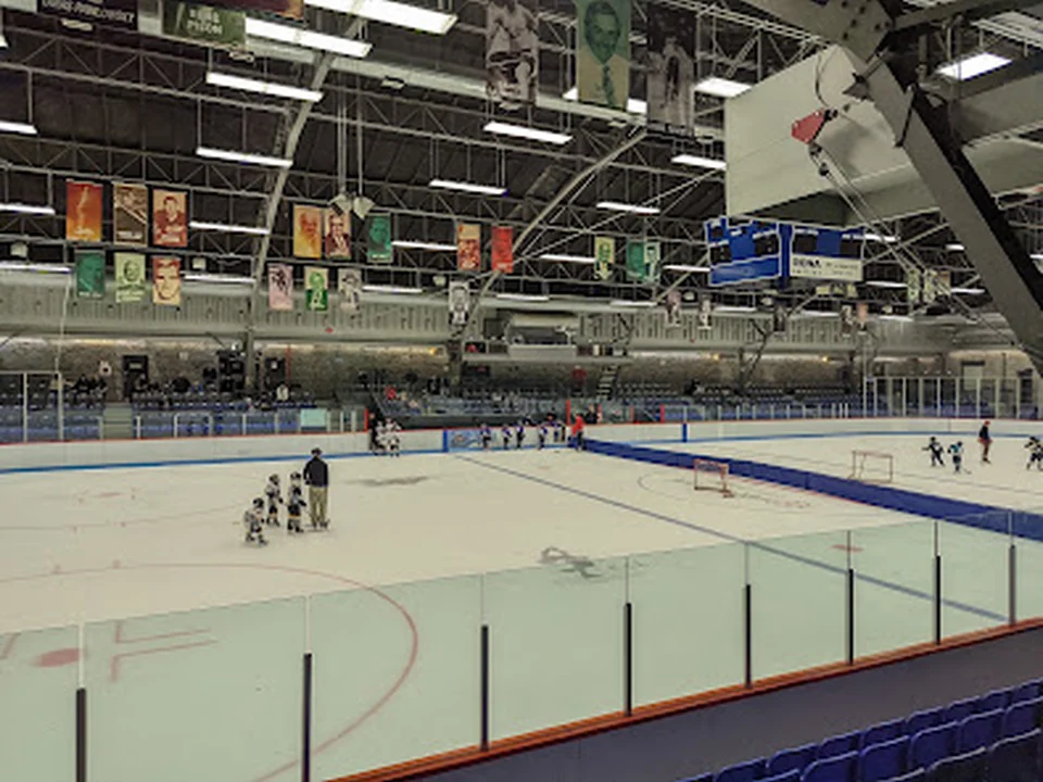 Aréna Pierre « Pete » Morin