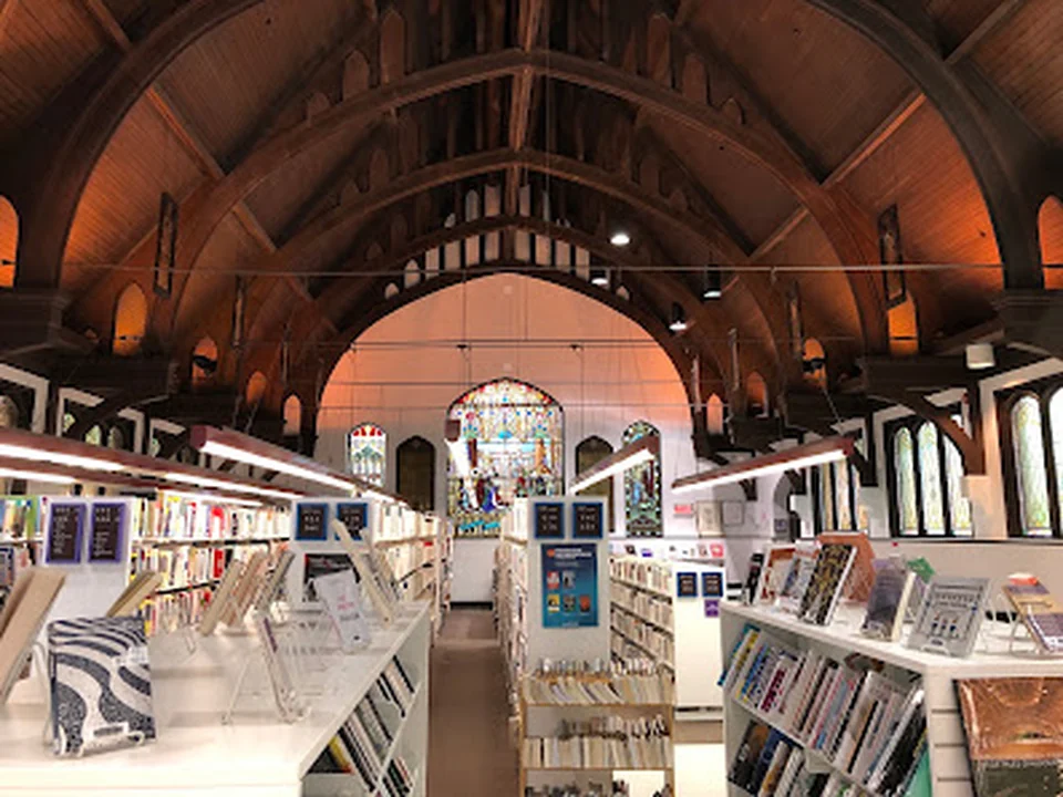 Bibliothèque Mordecai-Richler