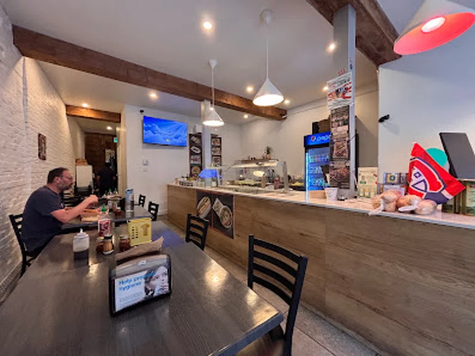 Baan Lao, Montréal