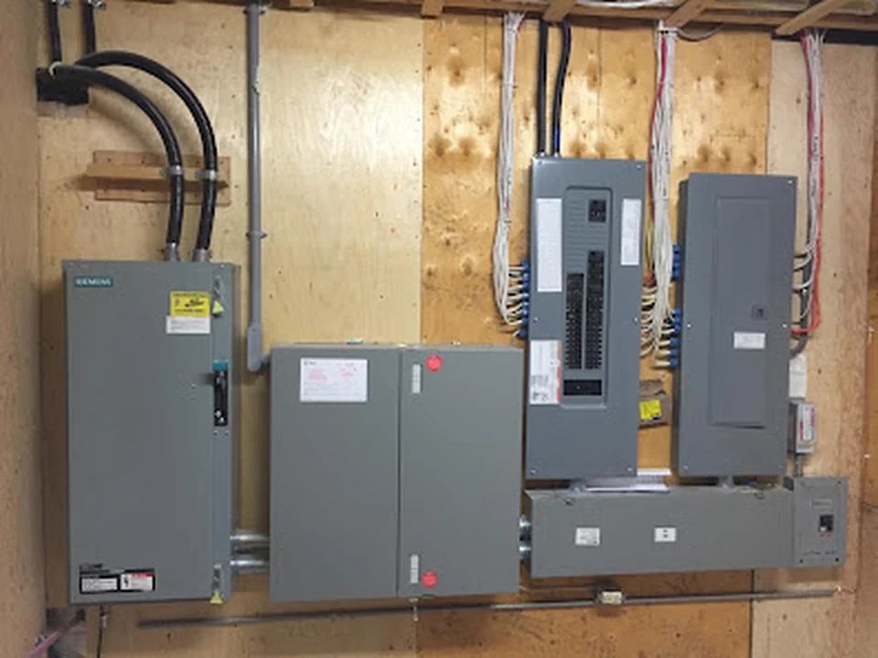 Les Installations Électriques Jean Simoneau, Montréal