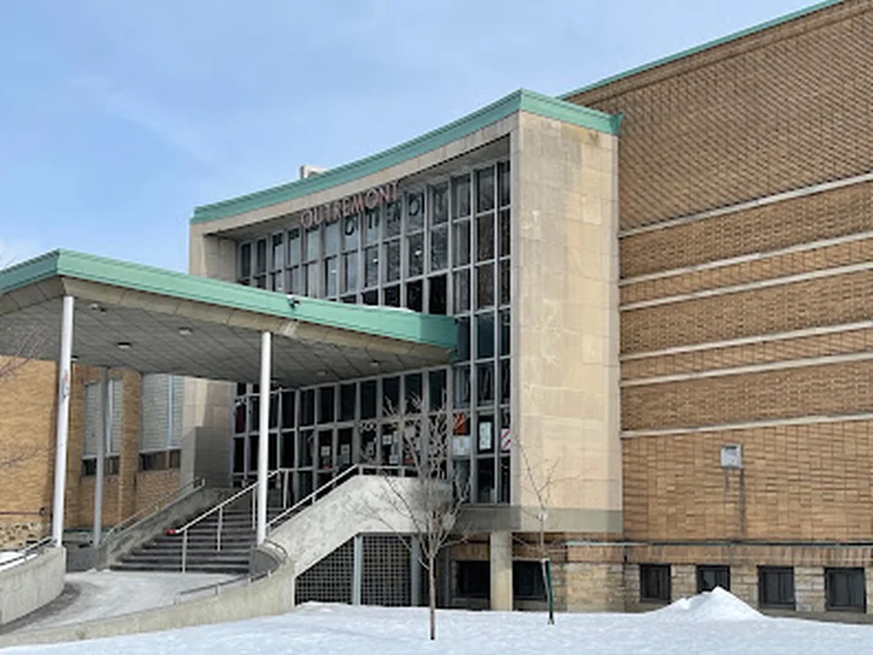 Centre d’éducation des adultes Outremont, Montréal