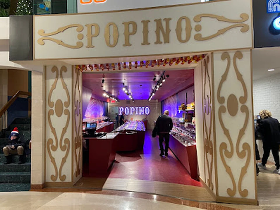 Popino, Montréal