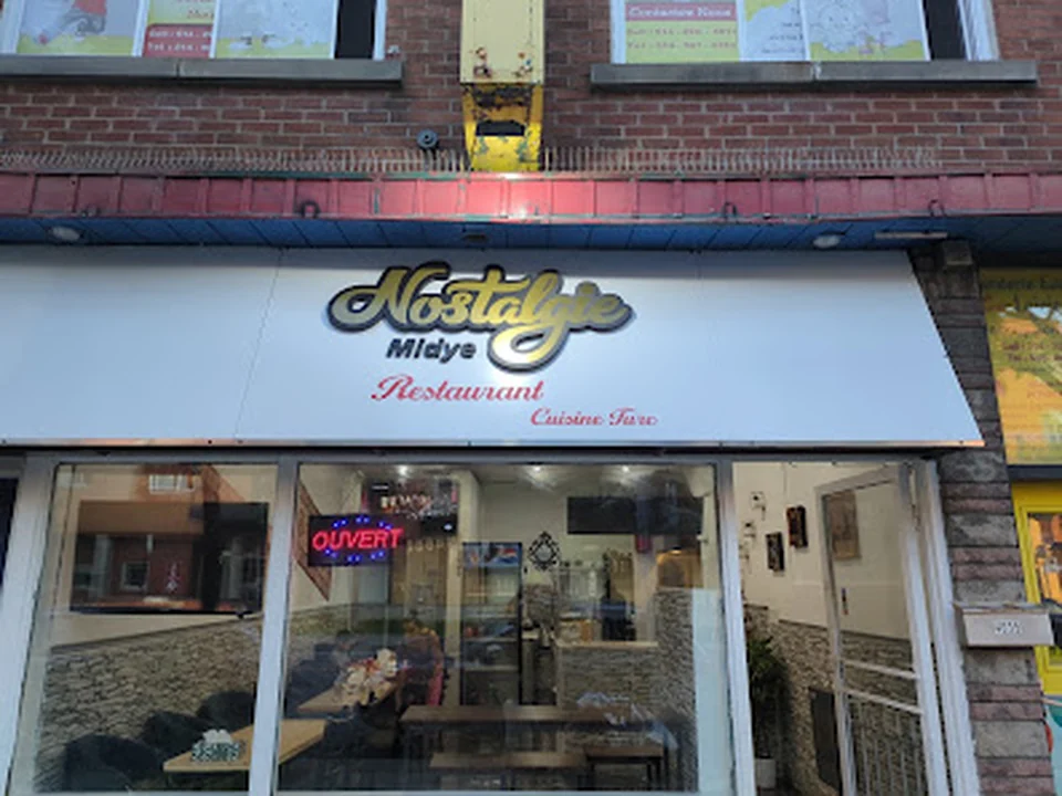 Nostalgie Midye & Restaurant, Montréal