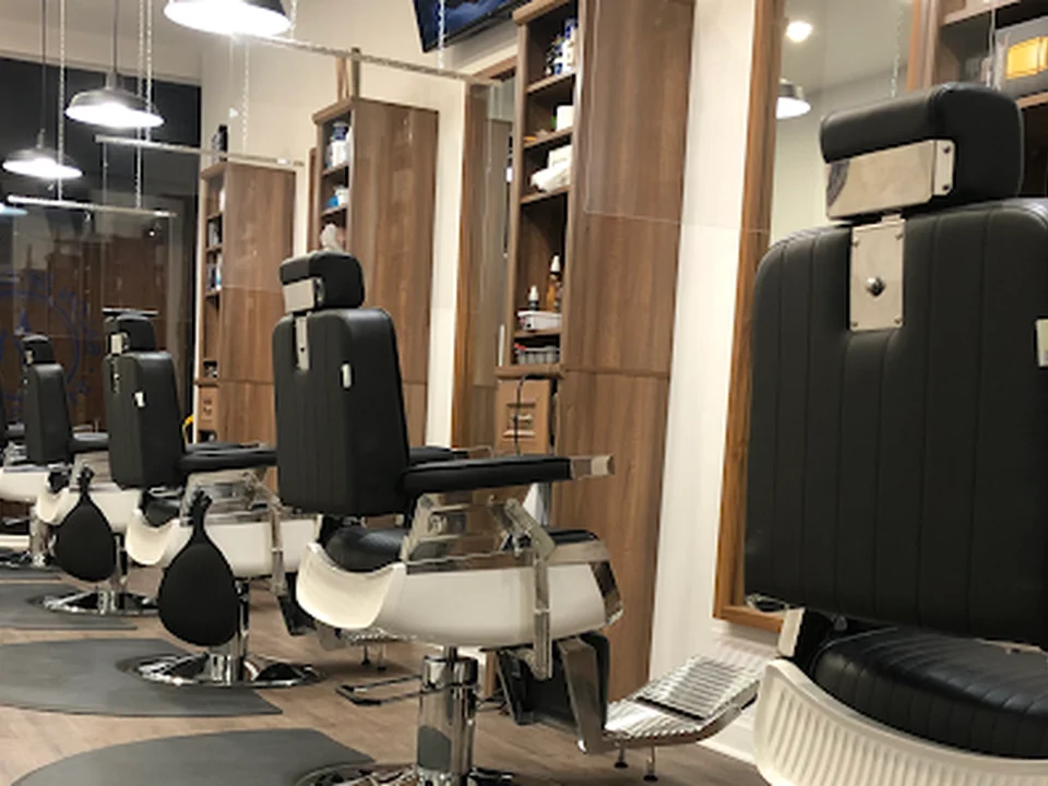 ALLO MON SALON, Montréal
