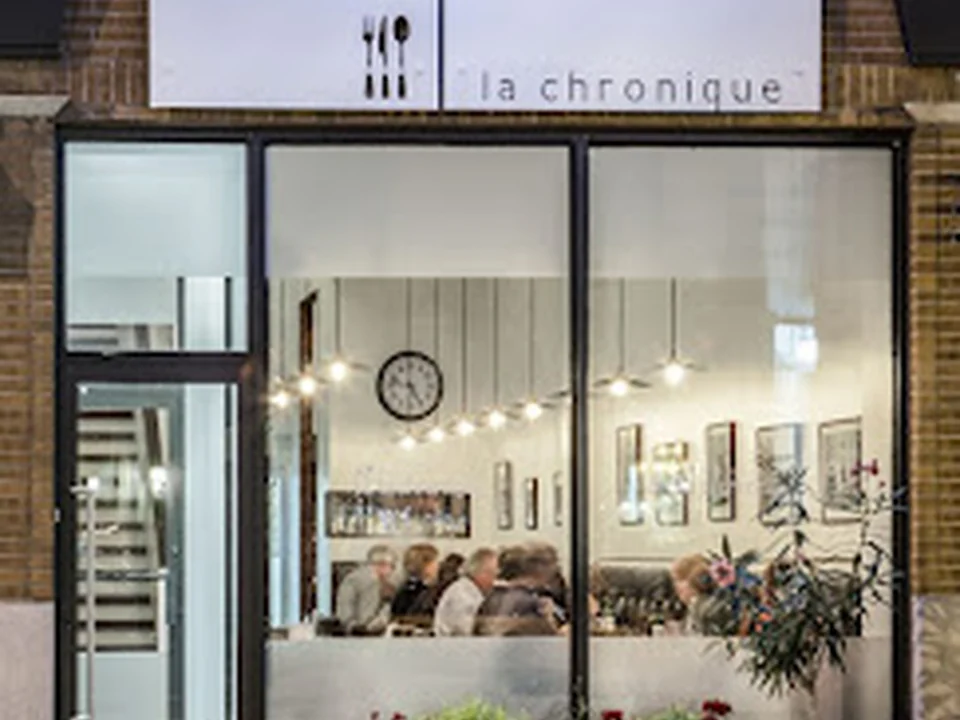 La Chronique, Montréal