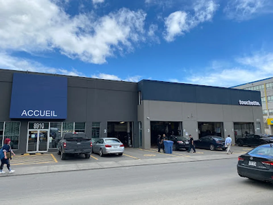 ICI Pneu - Touchette, Boul. St-Laurent, Montréal