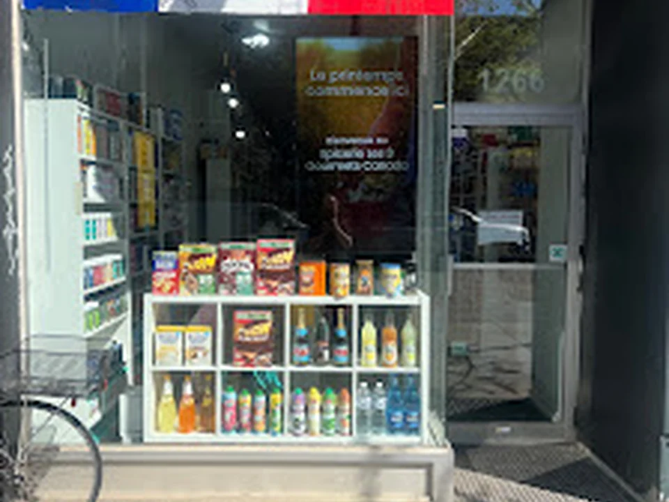 Epicerie Les 3 Gourmets Canada, Montréal
