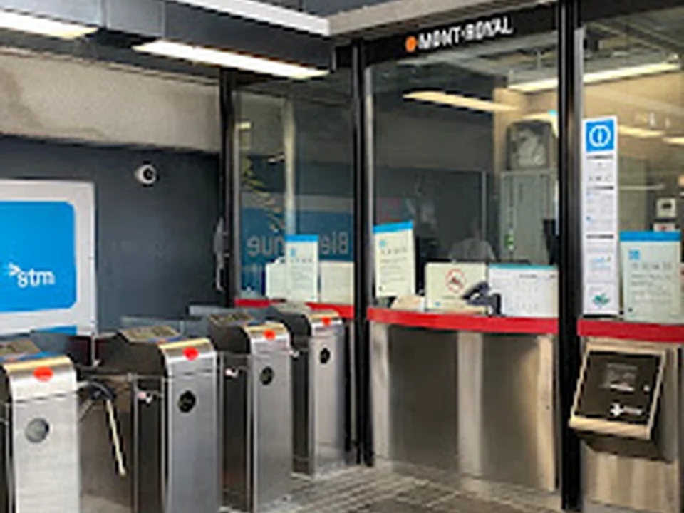 Station Mont-Royal, Montréal