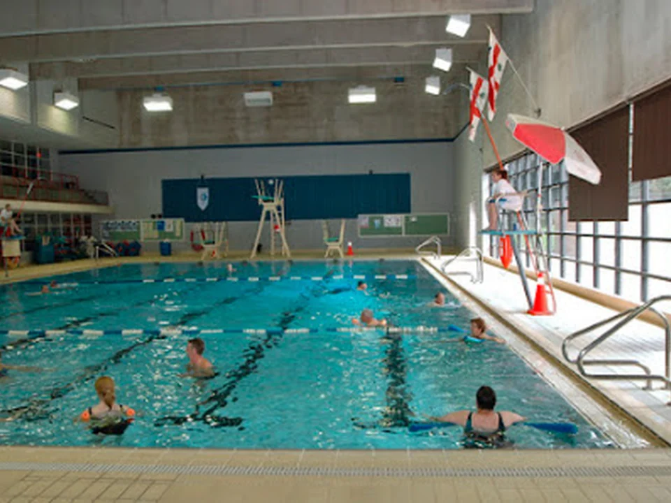 Piscine Joseph-Charbonneau, Montréal