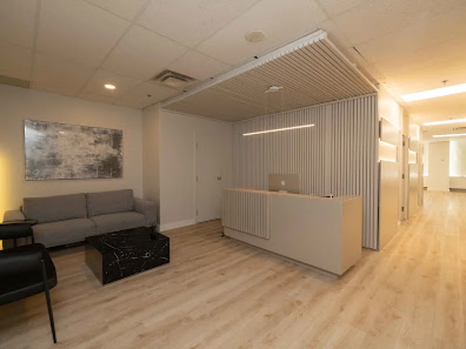 Sinamédic Integrated Healthcare: Orthopaedic Physiotherapy, Massage Therapy, Kinesiology, Nutrition Guidance, Montréal
