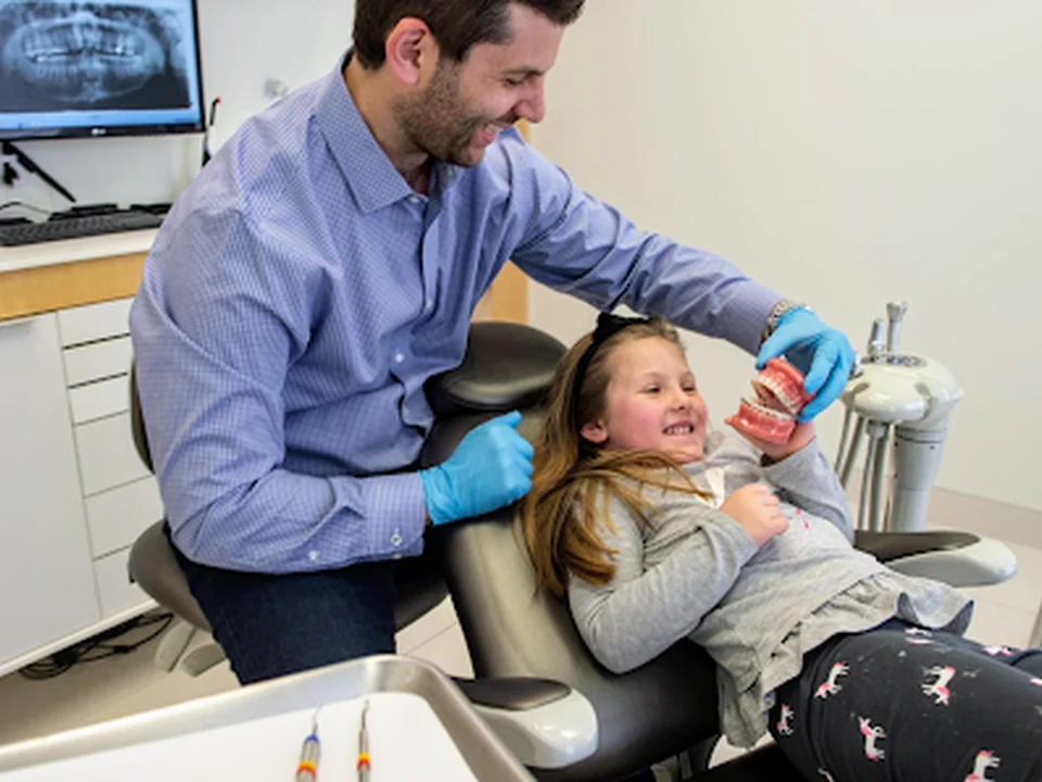 Nemes Ortho - Orthodontiste, Montréal