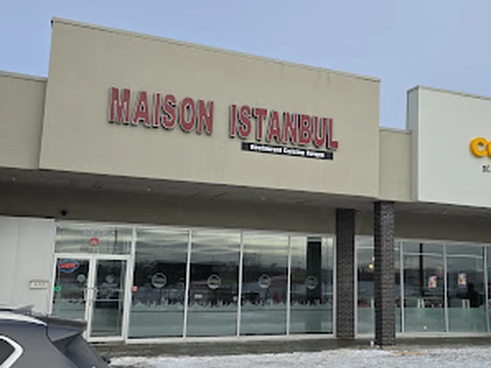 Maison İstanbul(6878 Saint-Leonard), Montréal