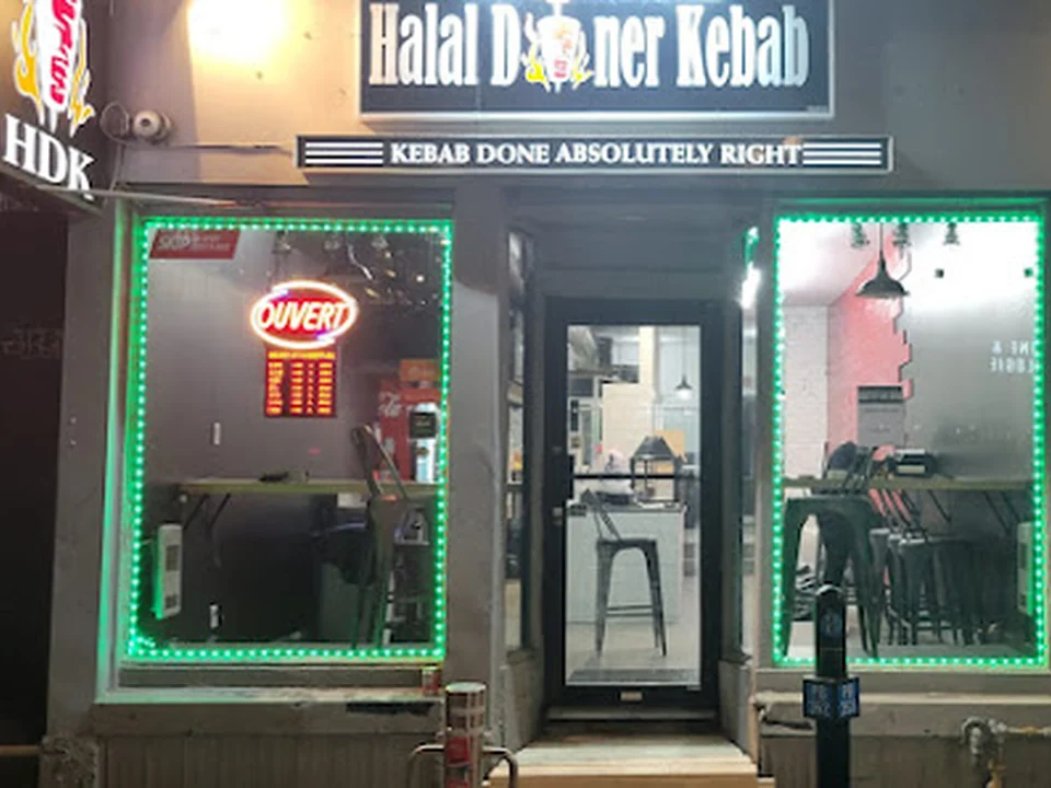 HALAL DÖNER KEBAB, Montréal