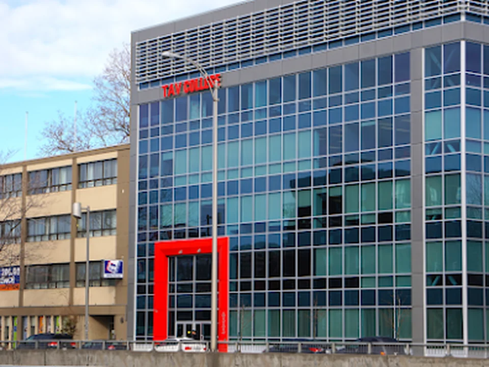 Collège TAV, Montréal