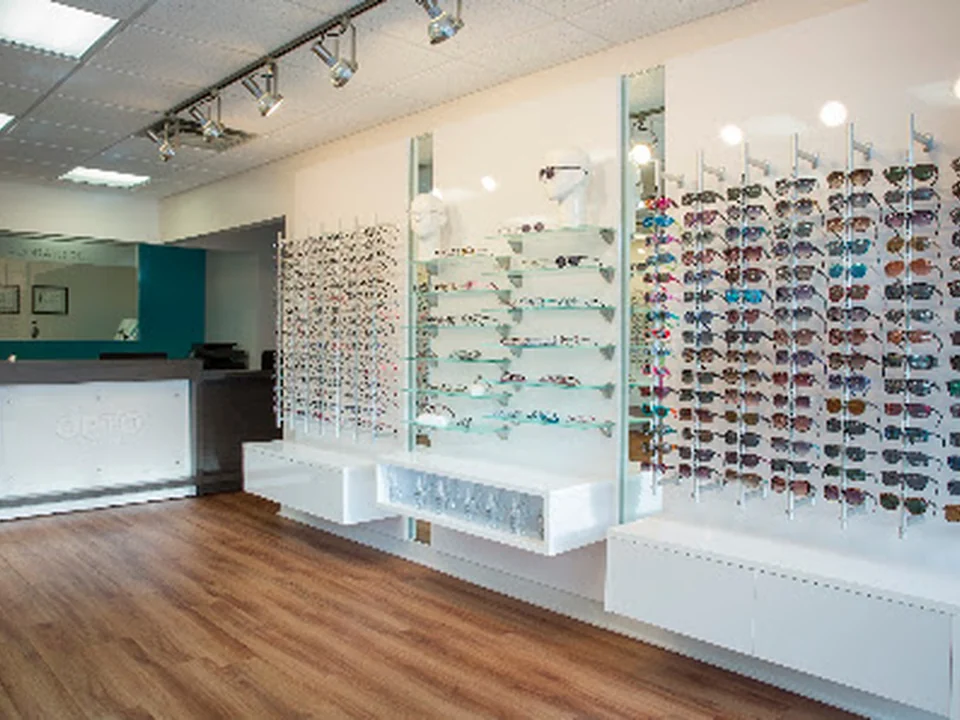 Opto-Réseau - Clinique d'optométrie Patenaude, Montréal