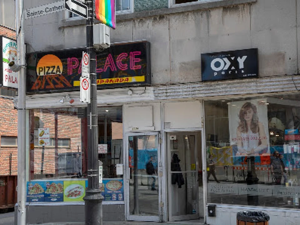 Pizza Palace, Montréal