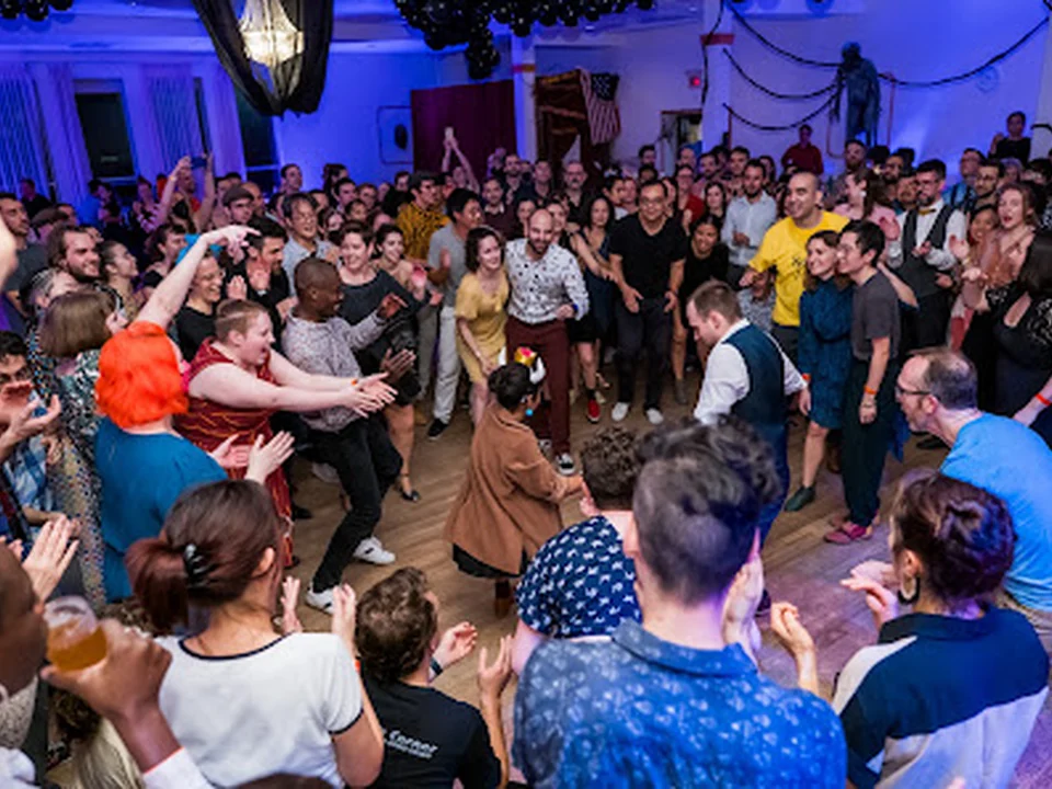 Communauté Cat's Corner - École de danse Swing, Blues & Tap, Montréal
