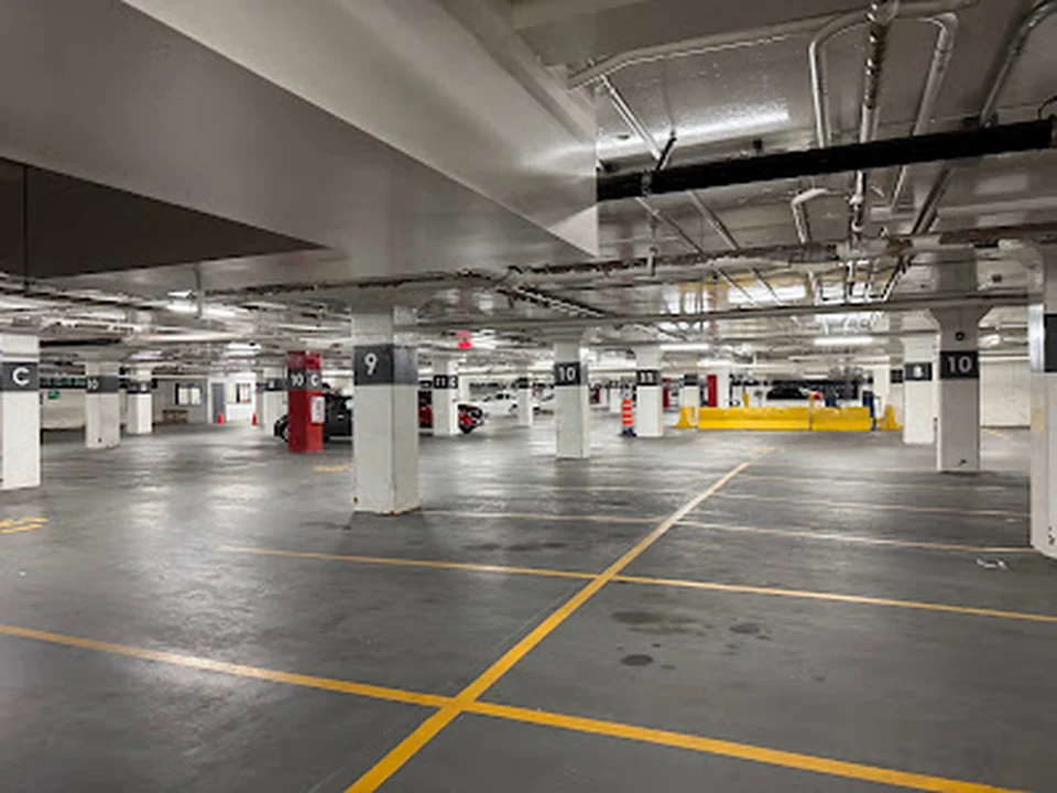 De Gaspe Parking, Montréal