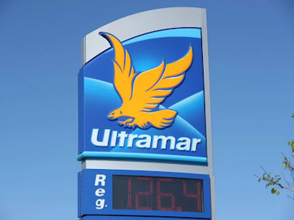 Ultramar - Gas Station, Montréal