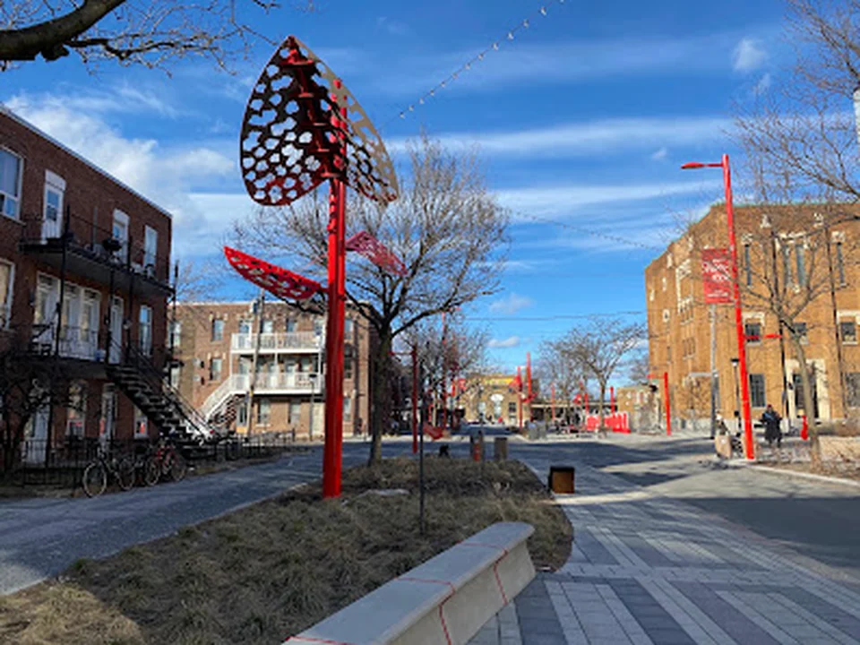 Place Shamrock, Montréal