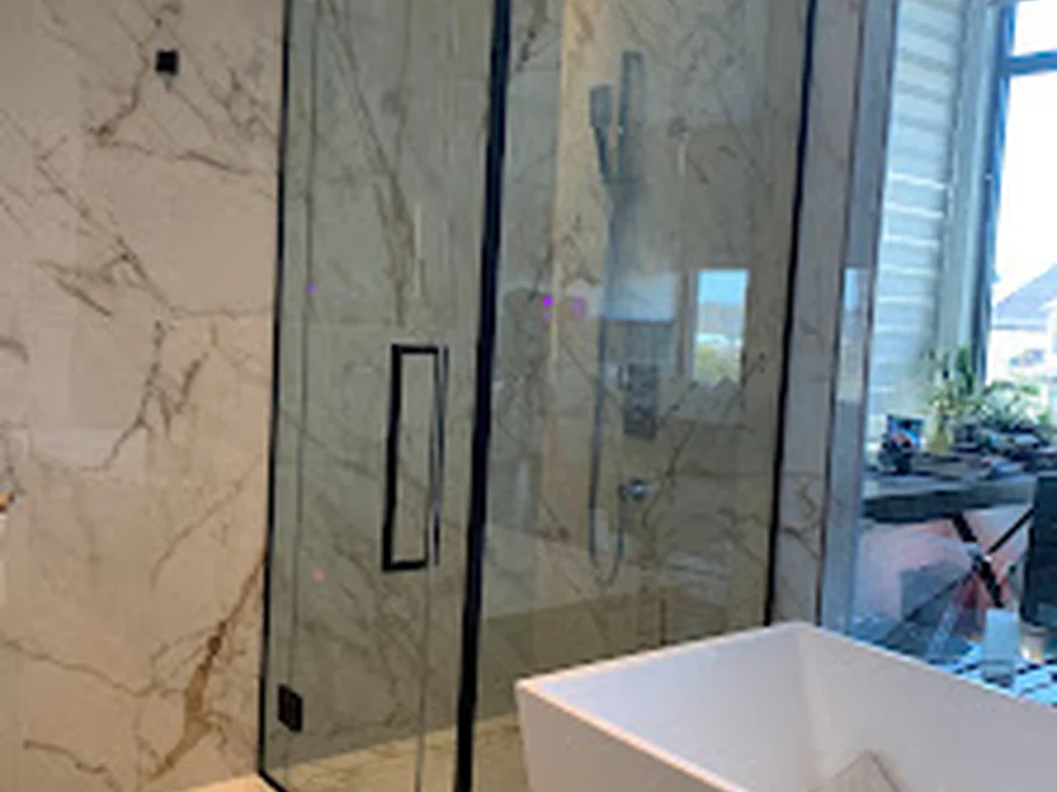 Vitrerie Verco, Montréal