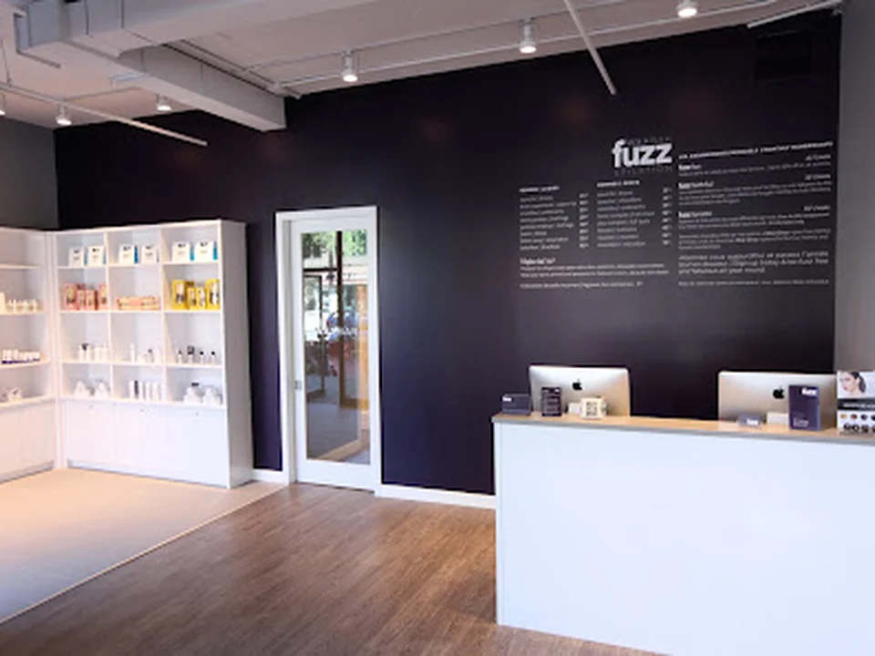 Fuzz Wax Bar, Montréal