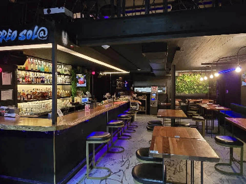 Lola Bar, Montréal