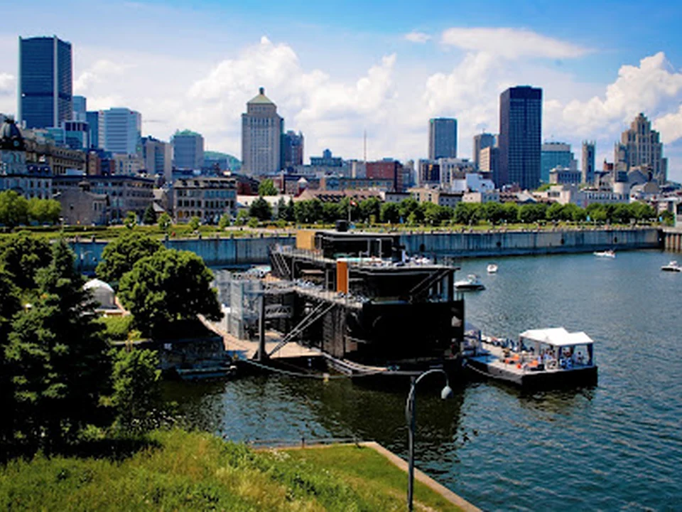 Bota Bota, spa-sur-l'eau, Montréal