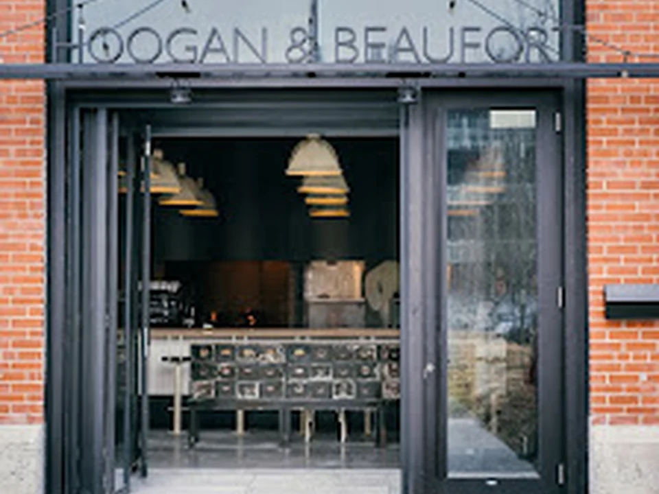 Hoogan et Beaufort, Montréal