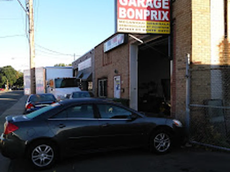 Garage Bonprix, Montréal