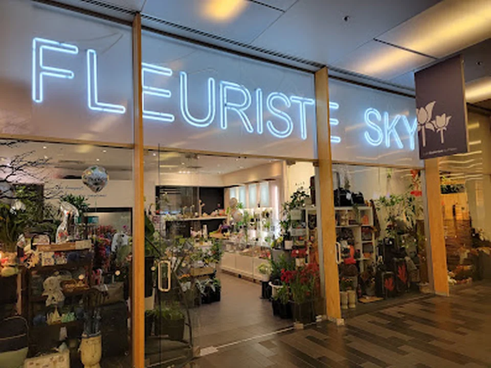 Fleuriste Vieux Port / SKY Cadeaux et Fleurs, Montréal
