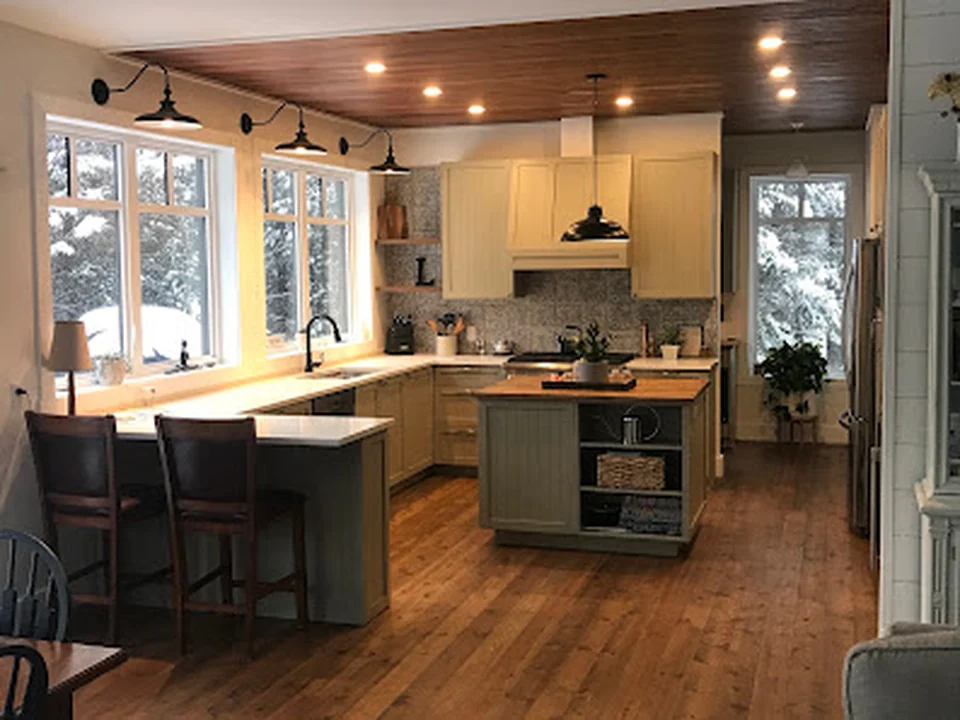 KasselWood Fabricators & Renovation Montreal