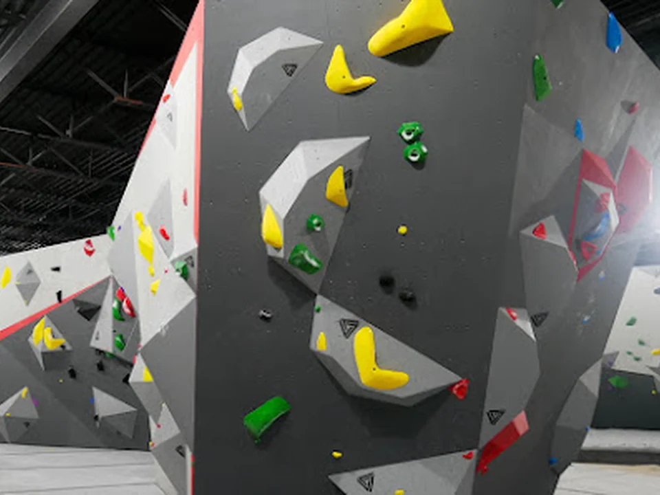 Le Crux Climbing- Laval, Montréal