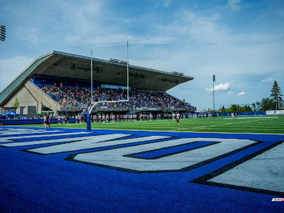 Stade Extérieur, Montréal