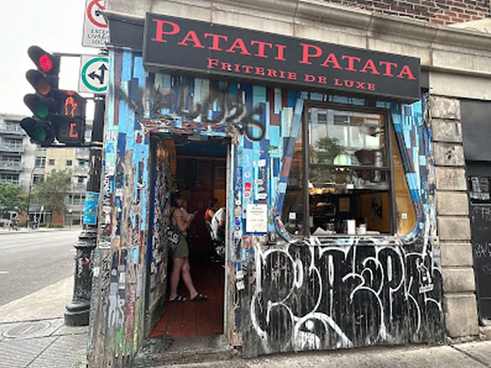 Patati Patata St-Laurent Friterie Deluxe, Montréal