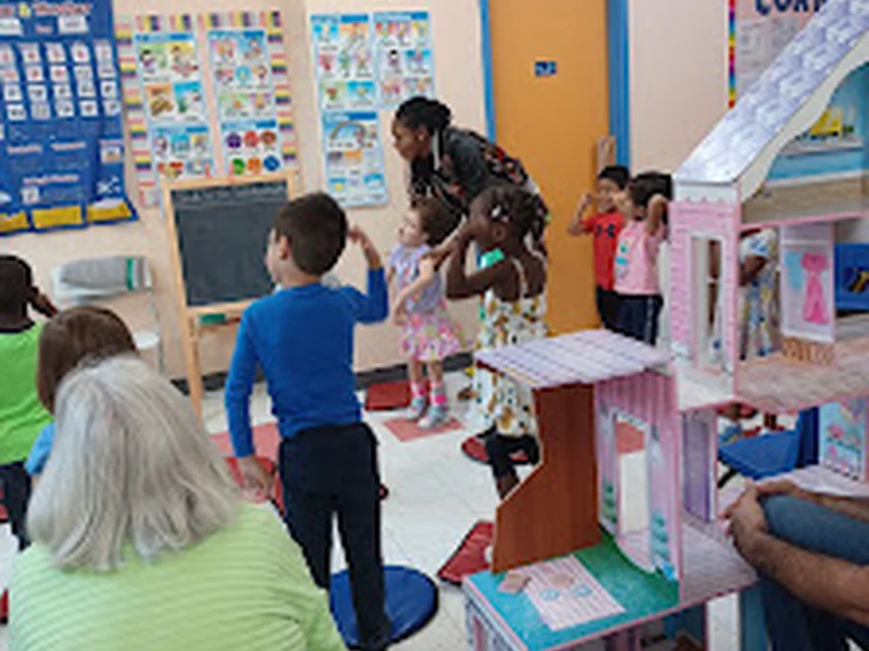 SuperKidz® Garderie Éducative et Préscolaire, Montréal
