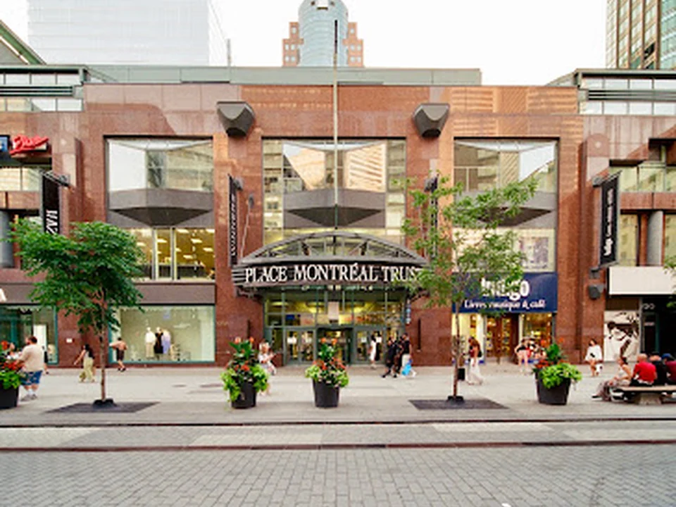 Place Montréal Trust