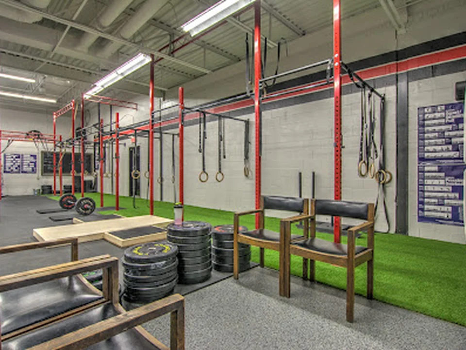L'usine Pointe-aux-Trembles, Gym Multi-fonctionnel Et Crossfit, Montréal