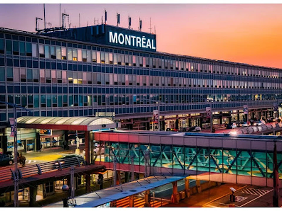 Aéroport International Montréal-Trudeau