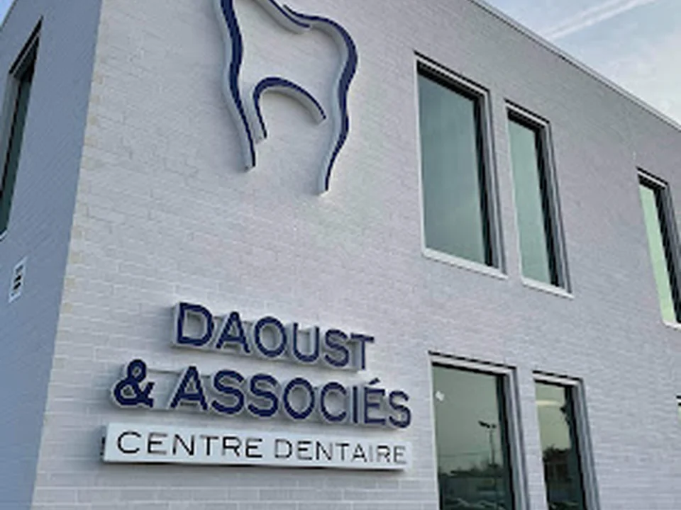 Nos Dentistes - Centre dentaire Daoust & Associés, Montréal
