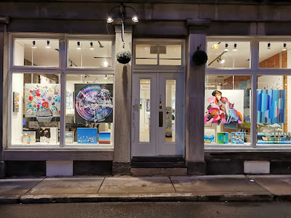 Galerie Bloom - Art Gallery - Old Montreal