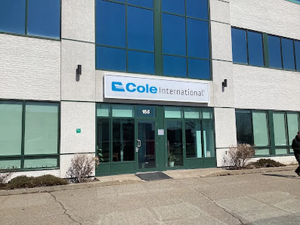 Cole International - Succursale de Montréal