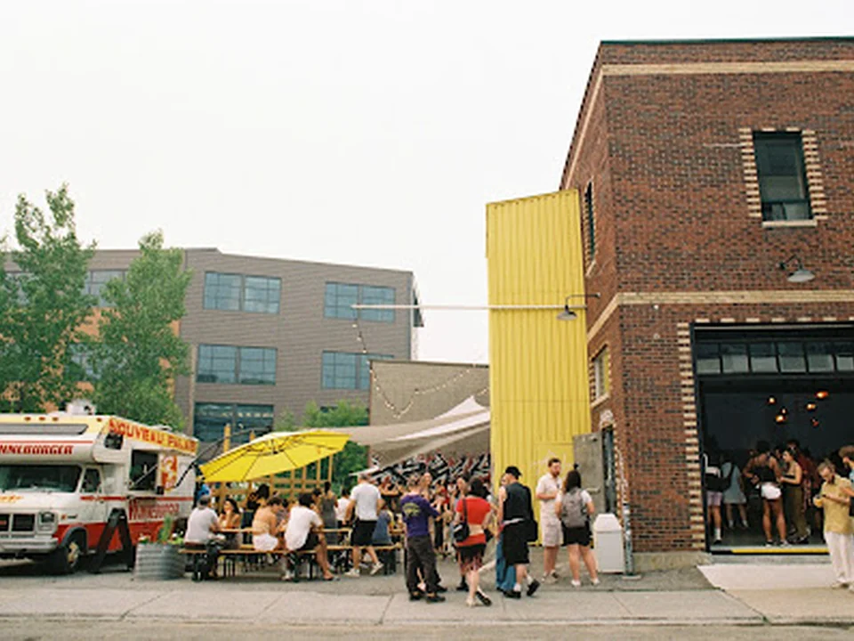WILLS, Montréal