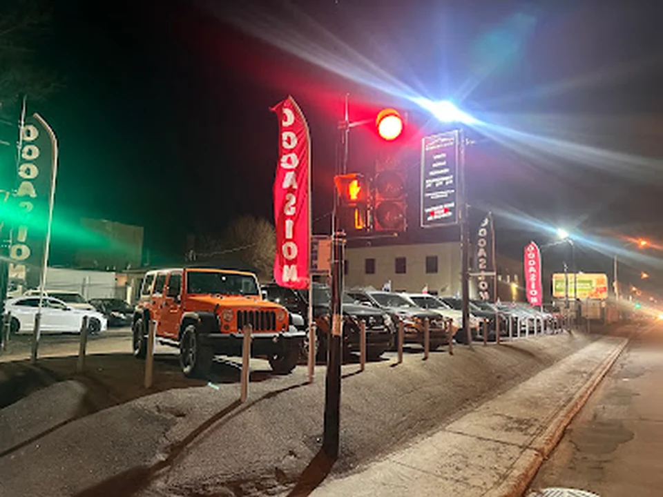 Compacte Auto, Montréal