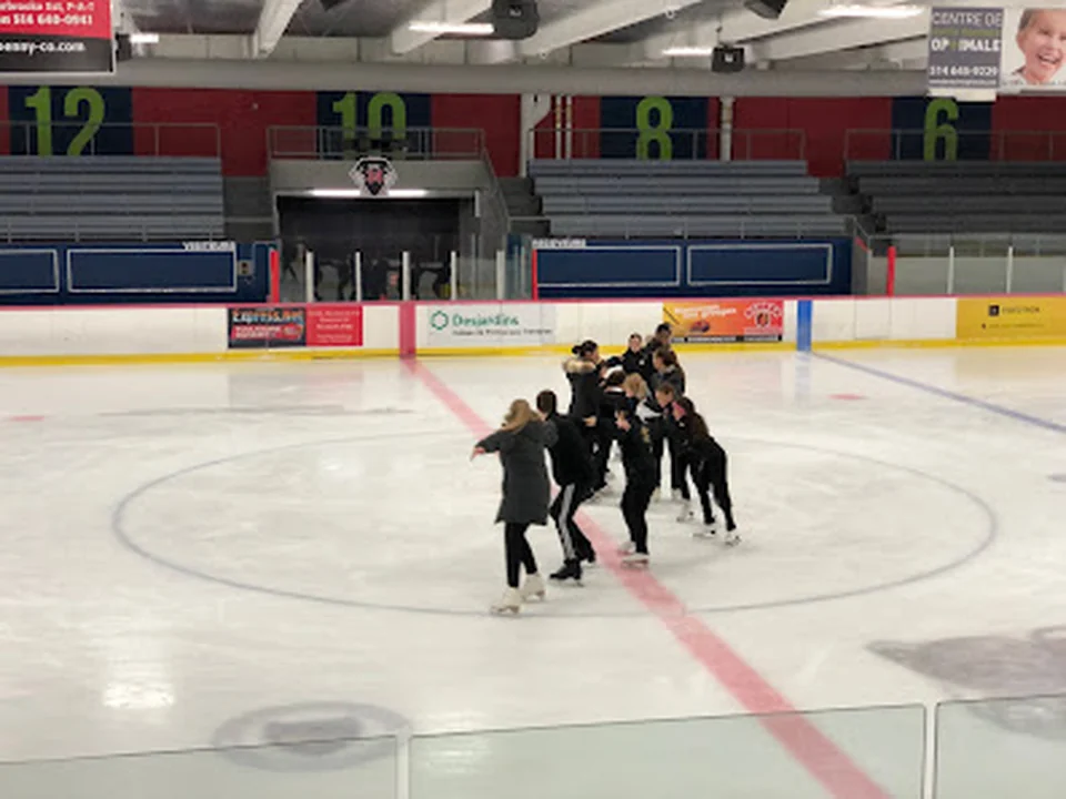Arena Rodrigue Gilbert, Montréal