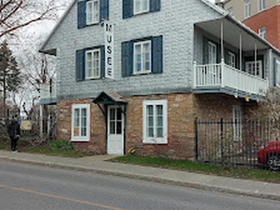 Musée régional Thérèse-De Blainville, Montréal