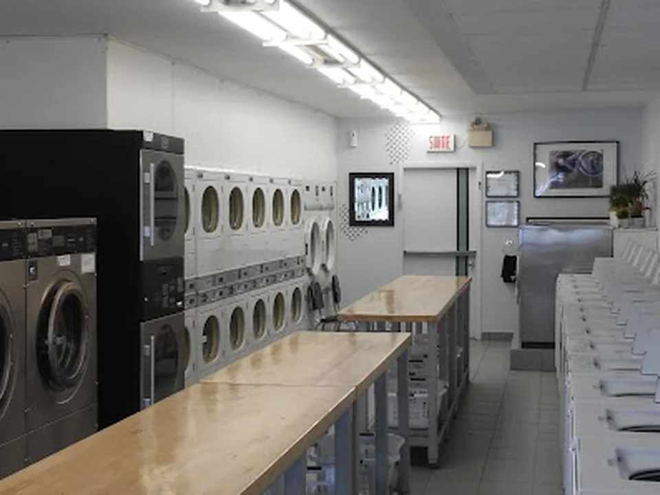 Buanderie Ahuntsic, Montréal