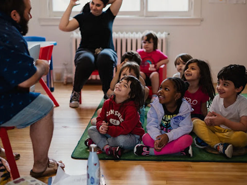 La Petite Maisonnette Rouge - Préscolaire bilingue, Montréal