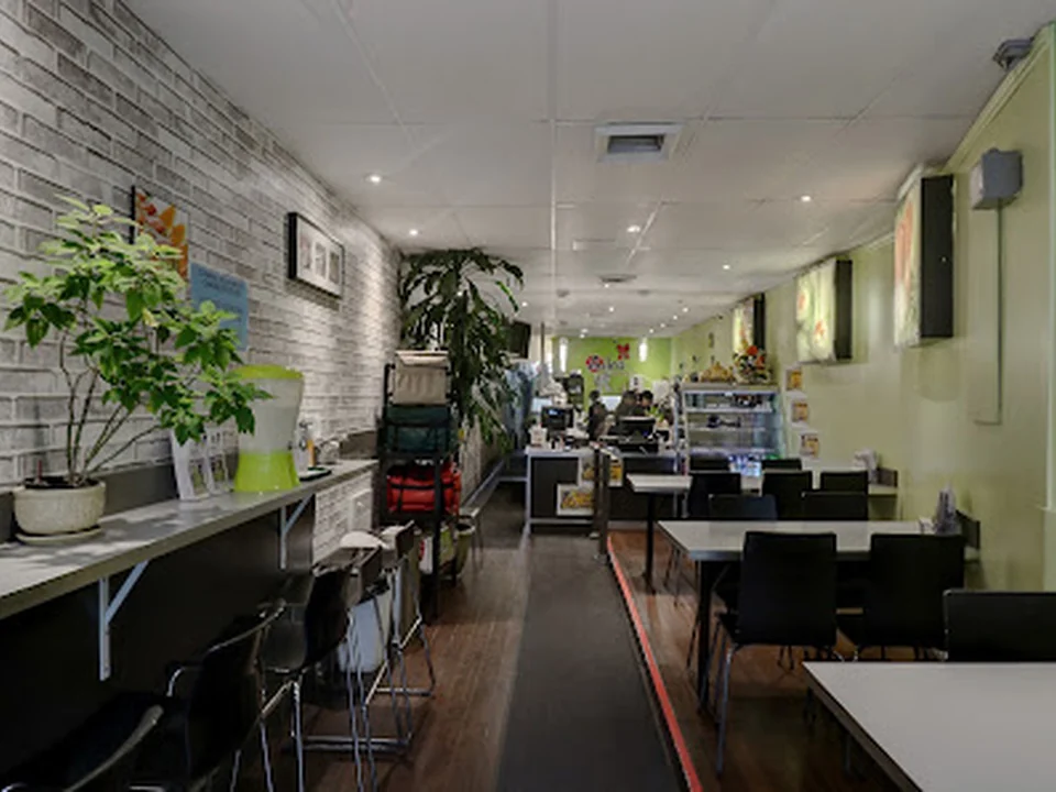 Aiko Sushi, Montréal