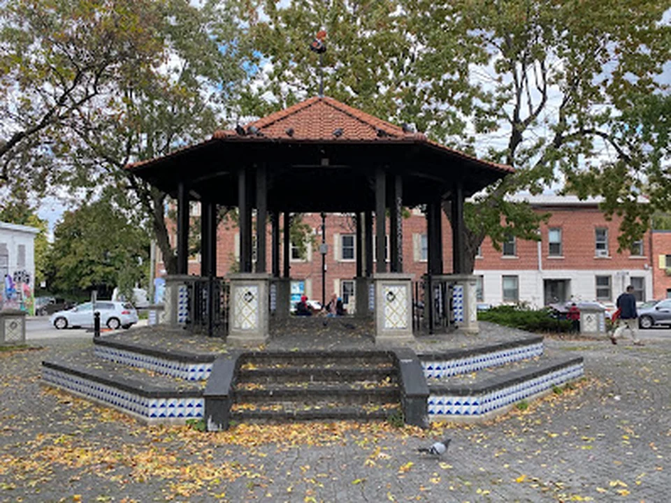 Parc du Portugal, Montréal